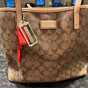Coach Tote Purse